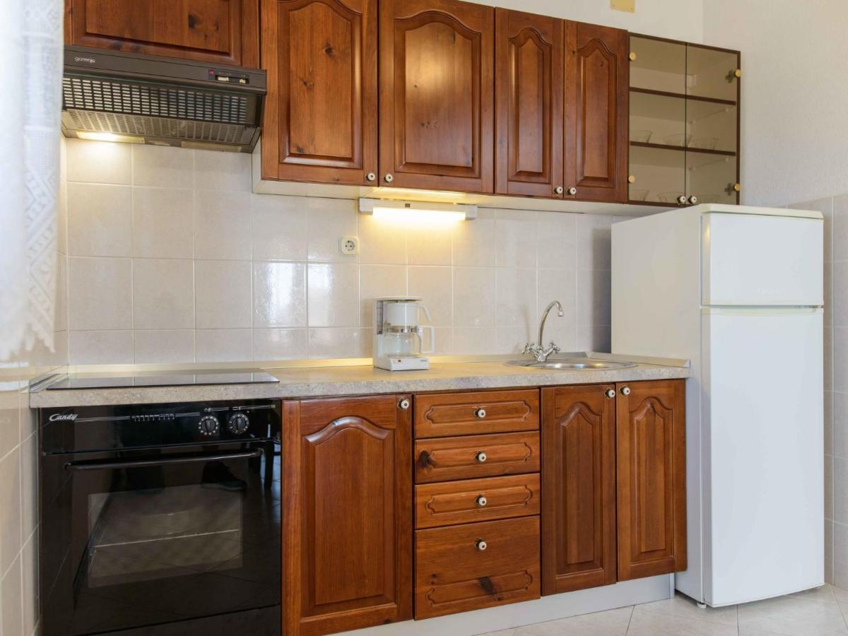 Apartment Lucija-1 By Interhome Трогир Екстериор снимка